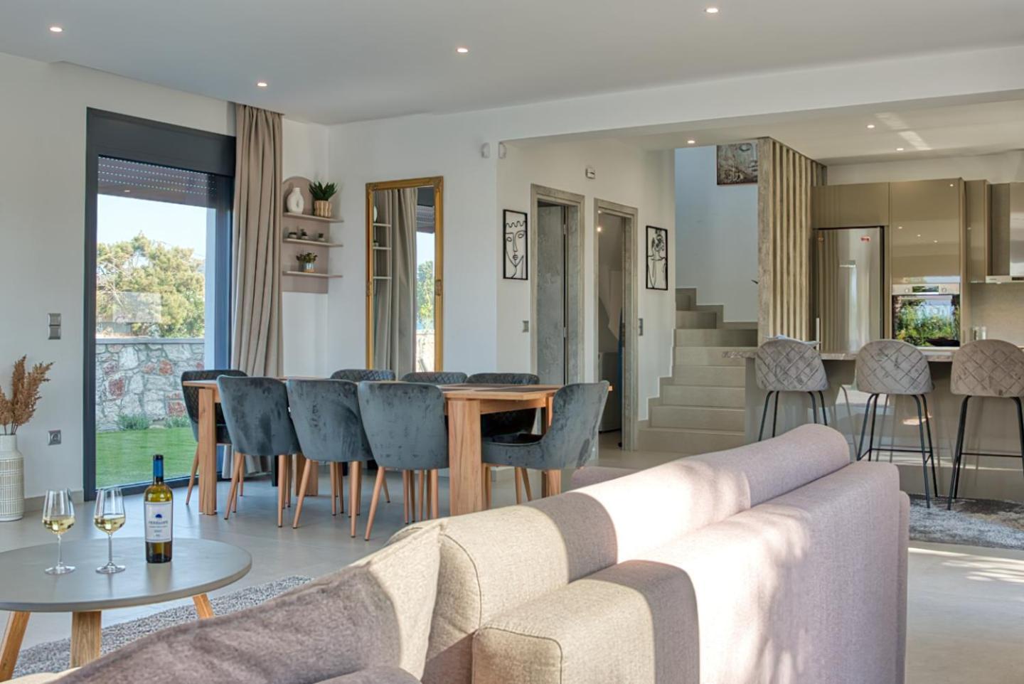 Penelope Beachfront Villa Kremasztí Kültér fotó
